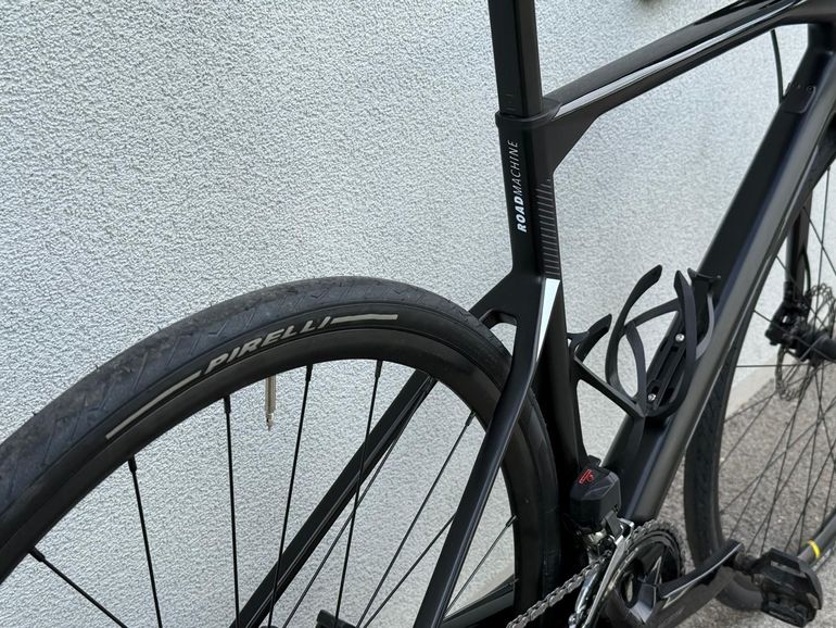 Used BMC Roadmachine FIVE 2023 2023 Road & Gravel, Schwarz — image 7 of 12