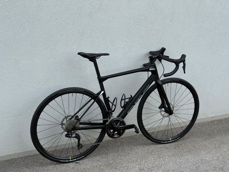 Used BMC Roadmachine FIVE 2023 2023 Road & Gravel, Schwarz — image 10 of 12