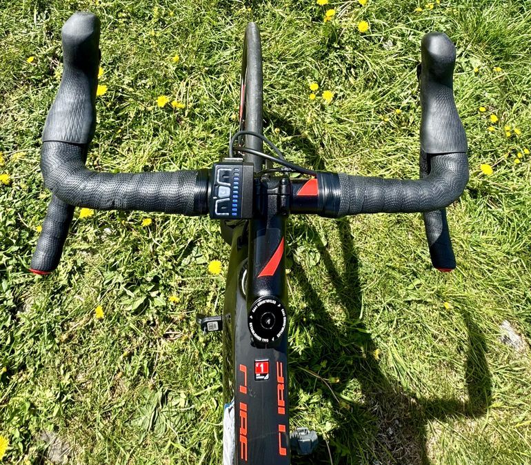 Used CUBE AGREE HYBRID C:62 RACE 2021 2021 Road & Gravel — image 8 of 8