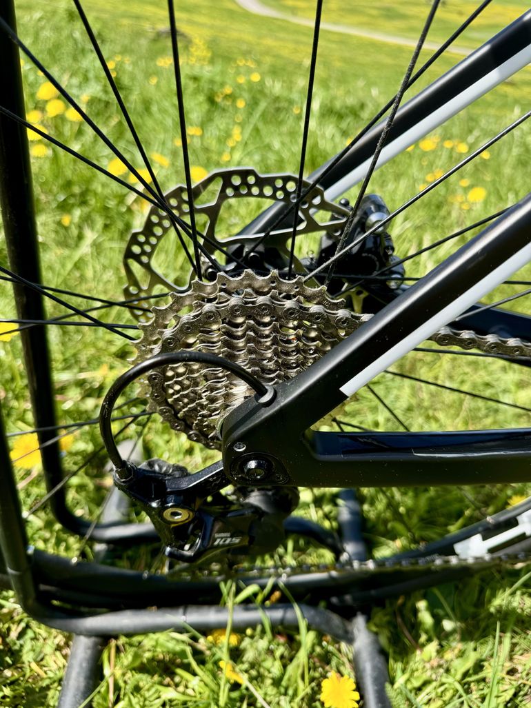 Used CUBE AGREE HYBRID C:62 RACE 2021 2021 Road & Gravel — image 7 of 8