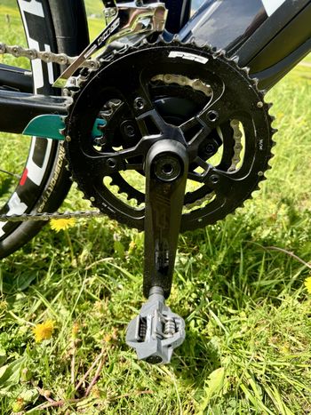 Used CUBE AGREE HYBRID C:62 RACE 2021 2021 Road & Gravel — image 5 of 8