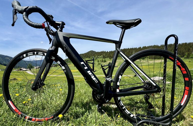 Used CUBE AGREE HYBRID C:62 RACE 2021 2021 Road & Gravel — image 2 of 8