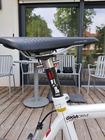 Used Centurion Gigadrive 4200 Carbon 2013 2012 Road & Gravel, White — image 10 of 14