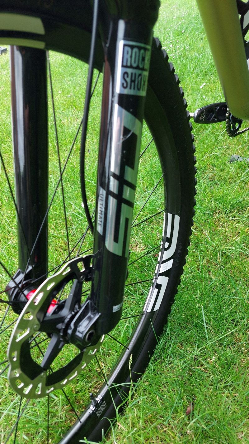 Gebrauchtes Specialized Epic SRAM XX1 Eagle AXS 2023 Mountainbike, Hellgrau, 29 — Bild 8 von 23