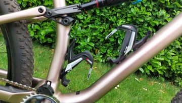 Gebrauchtes Specialized Epic SRAM XX1 Eagle AXS 2023 Mountainbike, Hellgrau, 29 — Bild 16 von 23
