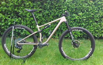 Gebrauchtes Specialized Epic SRAM XX1 Eagle AXS 2023 Mountainbike, Hellgrau, 29 — Bild 1 von 23