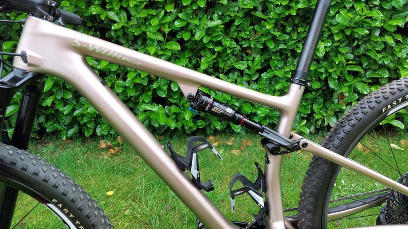 Gebrauchtes Specialized Epic SRAM XX1 Eagle AXS 2023 Mountainbike, Hellgrau, 29 — Bild 11 von 23