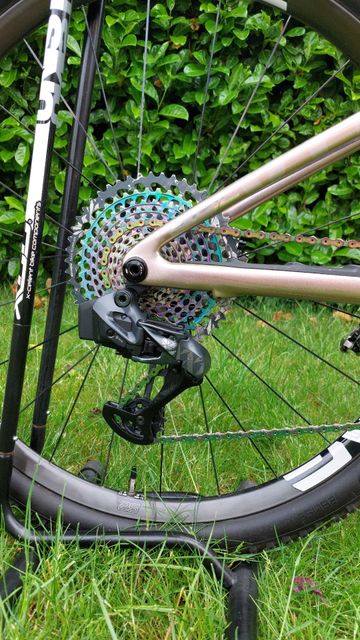 Gebrauchtes Specialized Epic SRAM XX1 Eagle AXS 2023 Mountainbike, Hellgrau, 29 — Bild 14 von 23