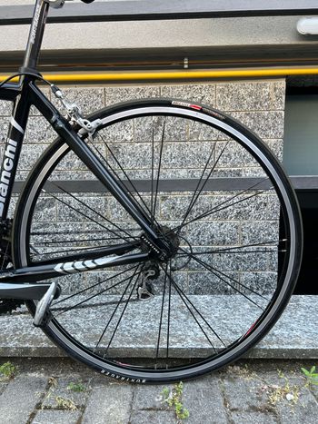 Used Bianchi 928 Shimano Ultegra 2017 Road & Gravel, Black — image 8 of 13