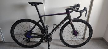 Used Scott Addict Rc Supersonic 2021 Road & Gravel