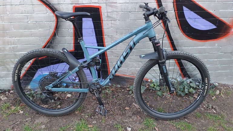 Used Ghost KATO FS Essential 2021 2021 Mountainbike, Light Gray, 27.5 — image 3 of 24