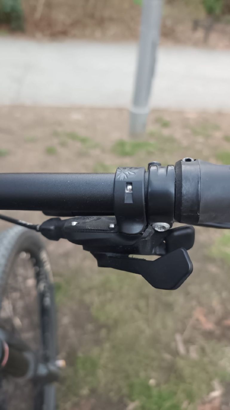 Used Ghost KATO FS Essential 2021 2021 Mountainbike, Light Gray, 27.5 — image 22 of 24