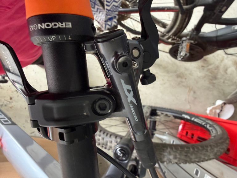 Used CUBE STEREO 140 HPC SL 27.5 2021 2021 Mountainbike, Light Gray, 27.5 — image 6 of 6