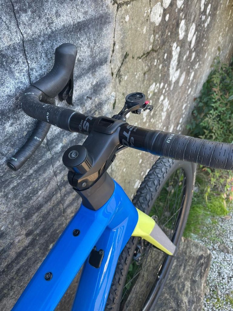 Used BMC URS 01 TWO 2023 2023 Road & Gravel, Blau — image 5 of 9
