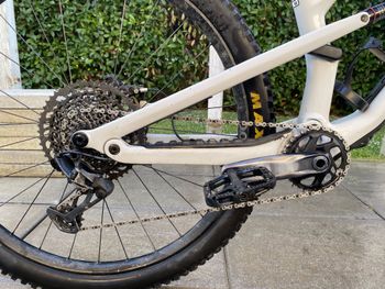 Used Canyon Spectral 125 CF 7 2022 2022 Mountainbike, White, 29 — image 5 of 8