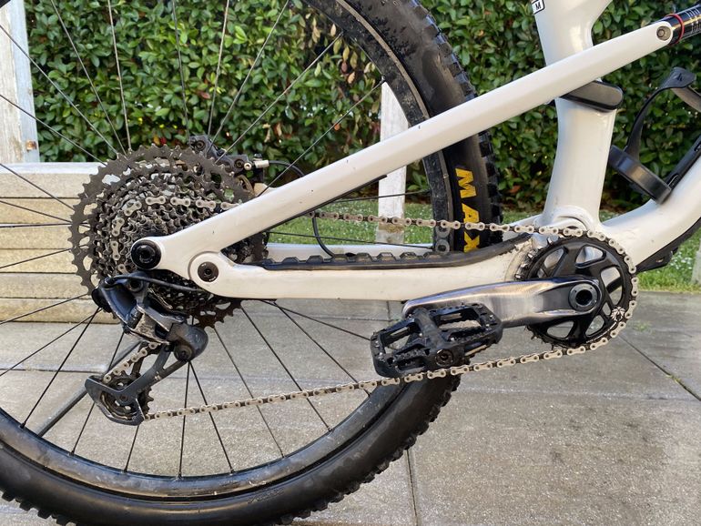 Used Canyon Spectral 125 CF 7 2022 2022 Mountainbike, White, 29 — image 5 of 8