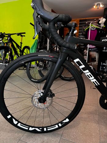 Used CUBE AGREE C:62, RACE 2022 2022 Road & Gravel — image 4 of 6
