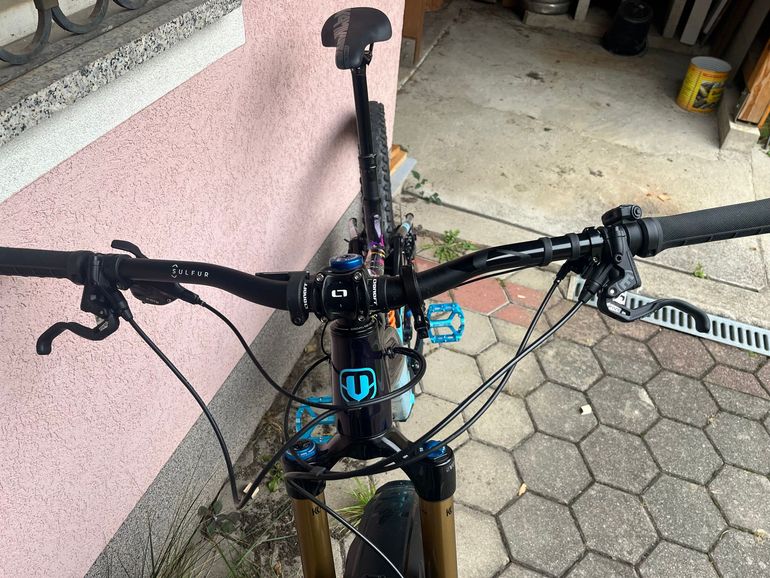 Used Mondraker DUSK R 2024 2024 Mountainbike, Blue, 29 — image 6 of 11