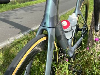Used Scott Foil RC 20 2023 2023 Road & Gravel, Light Gray — image 2 of 19