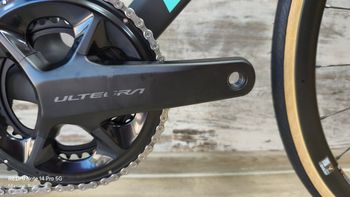 Used Bianchi Specialissima PRO Ultegra Di2 2025 2025 Road & Gravel, Green — image 6 of 38