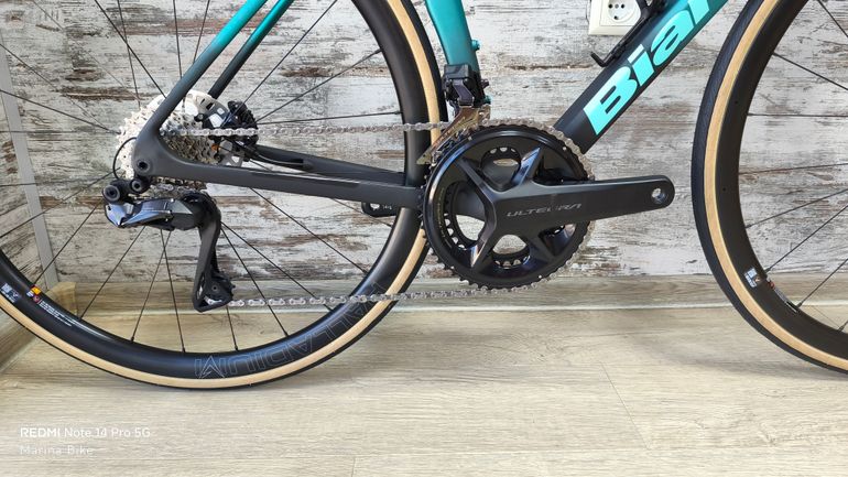 Used Bianchi Specialissima PRO Ultegra Di2 2025 2025 Road & Gravel, Green — image 5 of 38