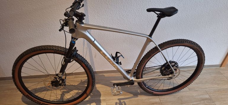 Used CUBE REACTION C:62, RACE 2025 2025 Mountainbike — image 2 of 3