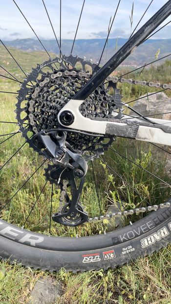 Used Trek Procaliber 9.7 2023 2023 Mountainbike, Bianco — image 6 of 12