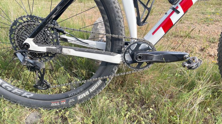Used Trek Procaliber 9.7 2023 2023 Mountainbike, Bianco — image 7 of 12