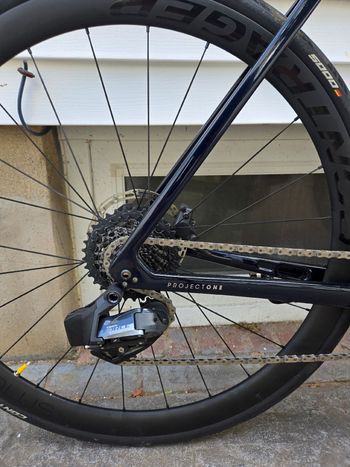 Used Trek Émonda SLR 7 eTap 2022 2022 Road & Gravel, Red — image 3 of 7