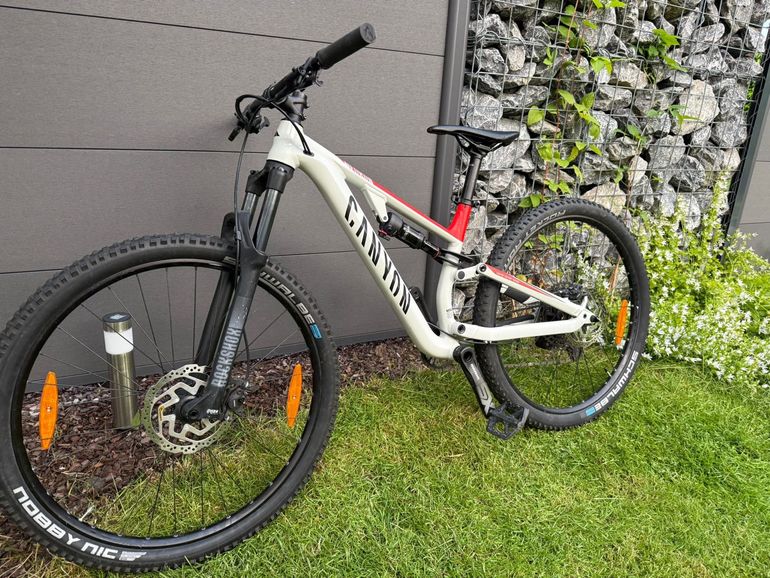 Used Canyon Neuron AL Young Hero 2020 2020 Youth, White — image 2 of 11