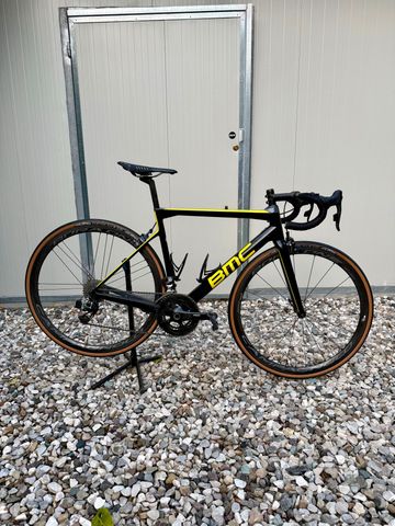 Gebrauchtes BMC TEAMMACHINE SLR 01 TWO 2019 2019 Road & Gravel