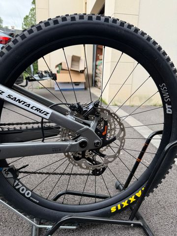 Gebrauchtes Santa Cruz Vala AL Deore 2026 2026 Mountainbike, Hellgrau, 29, 27.5 — Bild 6 von 6