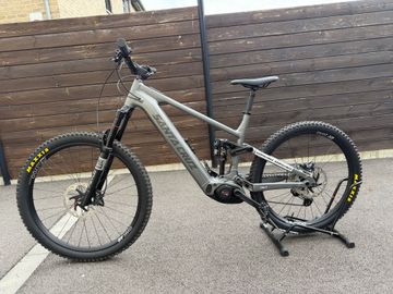 Gebrauchtes Santa Cruz Vala AL Deore 2026 2026 Mountainbike, Hellgrau, 29, 27.5 — Bild 2 von 6