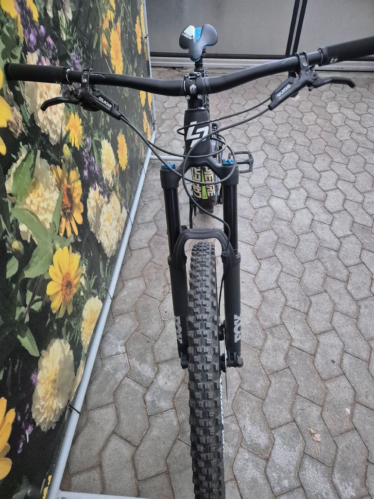 Used Lapierre Spicy Fit 5.0 2020 2020 2020 Mountainbike, Black, 27.5 — image 9 of 9