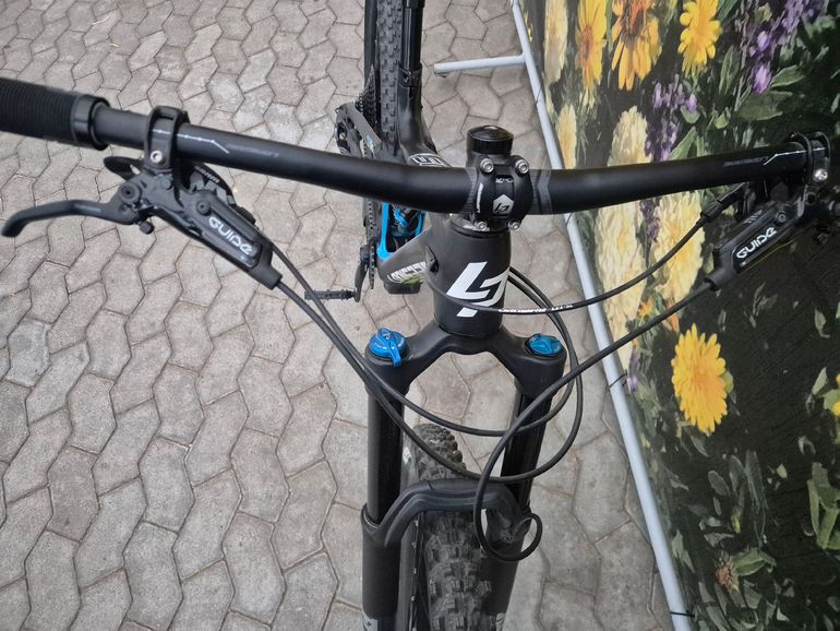 Used Lapierre Spicy Fit 5.0 2020 2020 2020 Mountainbike, Black, 27.5 — image 4 of 9