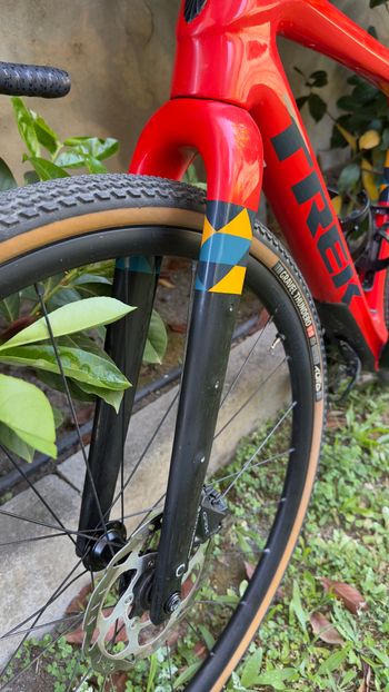 Used Trek Checkpoint SL 5 2022 2022 Road & Gravel, Red — image 3 of 15