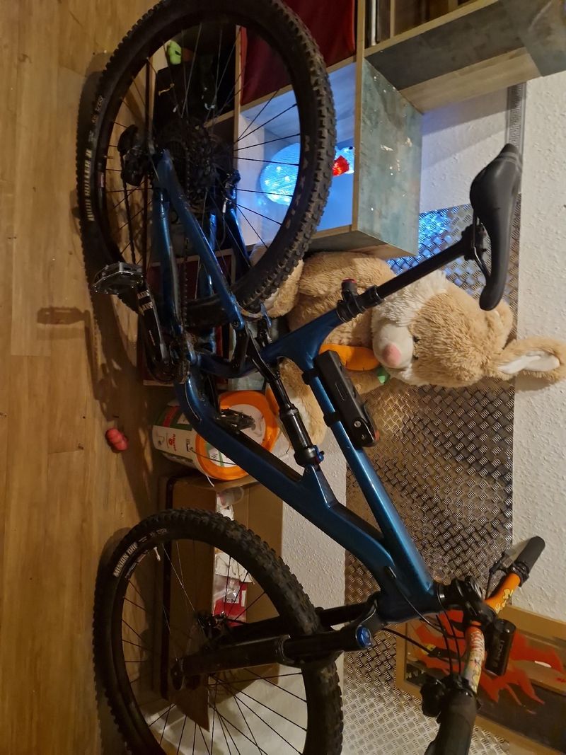 Tweedehands Cannondale Habit 3 2023 2023 Mountainbike — afbeelding 2 van 6