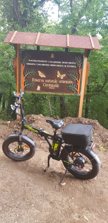Used Atala Atala Extrafolding Fat Bike 250W Ruota 20" Bicicletta Elettrica A Pedalata Assistita 2020 2020 Urban, Black — image 2 of 4