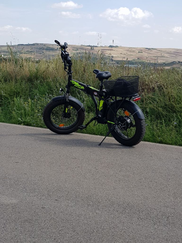 Used Atala Atala Extrafolding Fat Bike 250W Ruota 20" Bicicletta Elettrica A Pedalata Assistita 2020 2020 Urban, Black — image 3 of 4