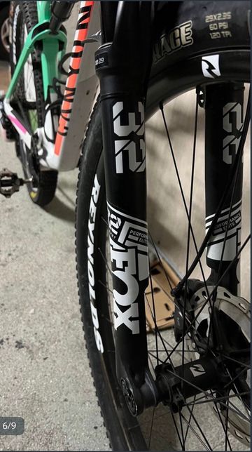 Brugt Canyon Lux World Cup CF 7 2023 2023 Mountainbike — billede 5 af 5