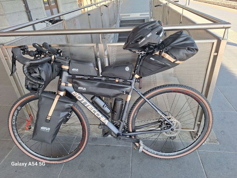 Used Bottecchia Gravel Monster Shimano GRX 2024 Road & Gravel, Schwarz — image 3 of 3