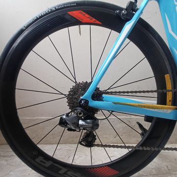 Tweedehands Dome italia Custom Shimano Ultegra 2015 Road & Gravel — afbeelding 10 van 11