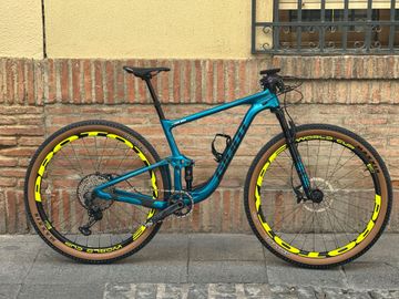Brugt Giant Anthem Advanced Pro 29 2 2021 2021 Mountainbike — billede 2 af 5