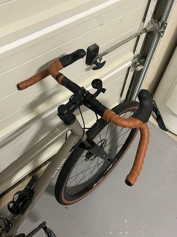 Used Van rysel Van rysel Custom Microshift 2025 Road & Gravel, Orange — image 2 of 4