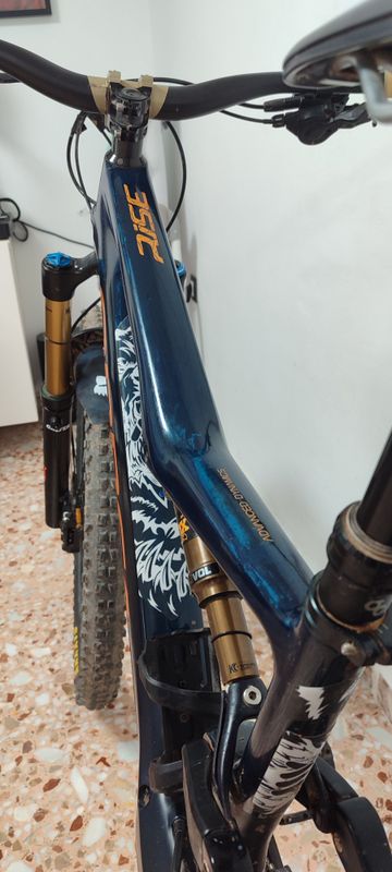 Orbea Rise Shimano SLX 2021 Mountainbike usato, Blu — immagine 18 di 18