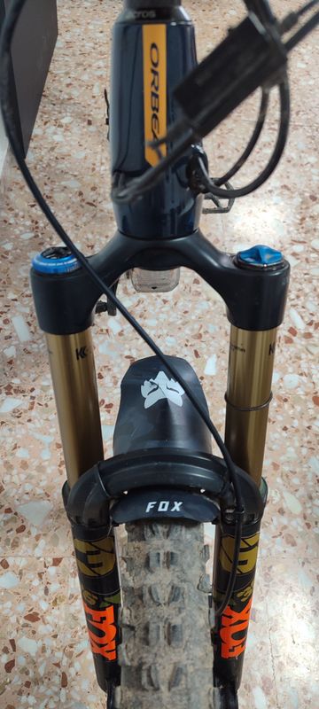 Orbea Rise Shimano SLX 2021 Mountainbike usato, Blu — immagine 3 di 18