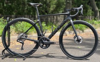Used Colnago V4Rs Disc Ultegra Di2 8100 w/Fulcrum Racing Wind 400 Wheels 2024 2024 Road & Gravel