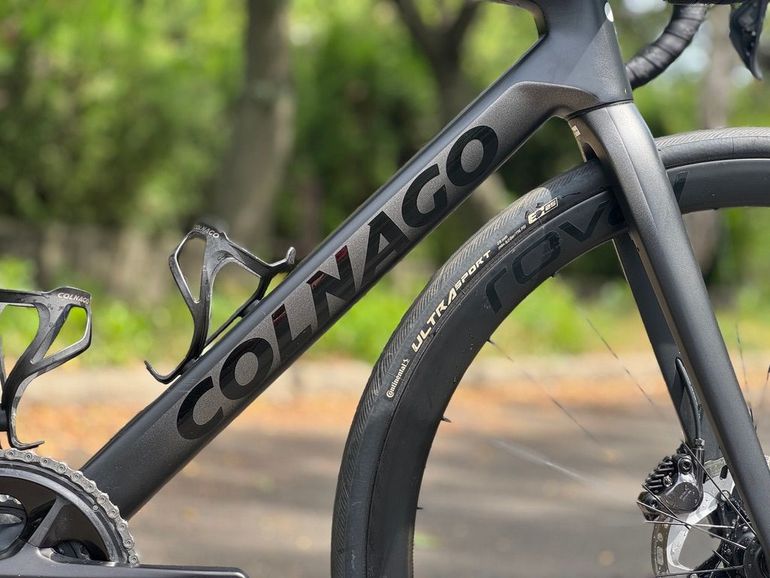 Used Colnago V4Rs Disc Ultegra Di2 8100 w/Fulcrum Racing Wind 400 Wheels 2024 2024 Road & Gravel, Black — image 2 of 22