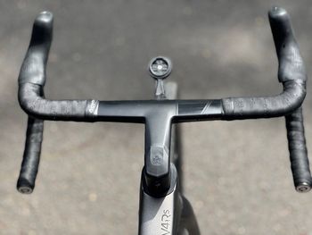 Used Colnago V4Rs Disc Ultegra Di2 8100 w/Fulcrum Racing Wind 400 Wheels 2024 2024 Road & Gravel, Black — image 4 of 22