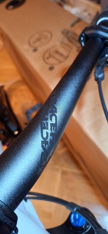 Used Canyon Neuron Shimano Deore 2026 Mountainbike, Black, 27.5 (650B) — image 8 of 9